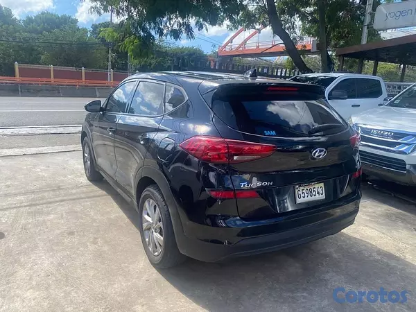 jeepetas y camionetas - HYUNDAI TUCSON 2019 3