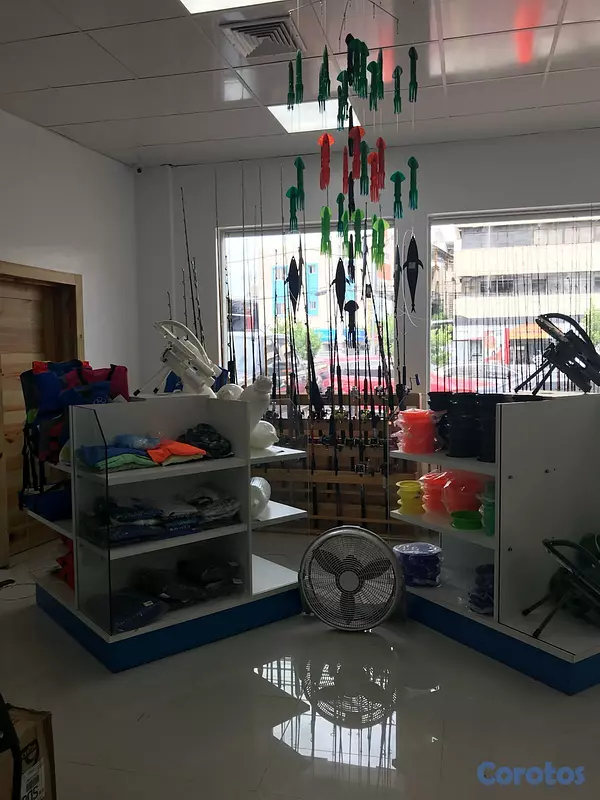 oficinas y locales comerciales - ¡Local Comercial Premium 180m² en Av. Núñez de Các 3