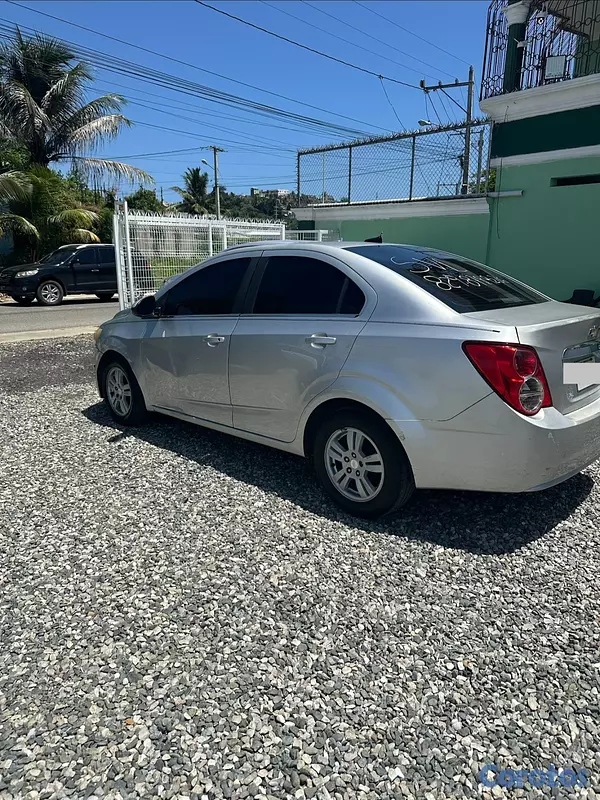 carros - Vendo Chevrolet Sonic 2014 LT.   De oportunidad  3