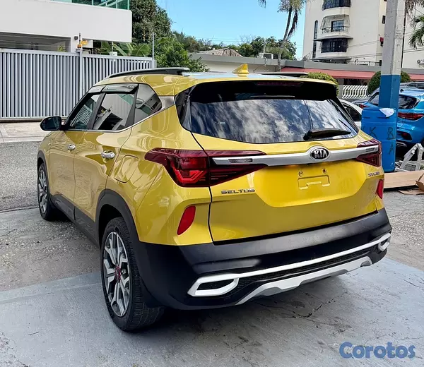 jeepetas y camionetas - Kia Seltos SX-T 2021 6