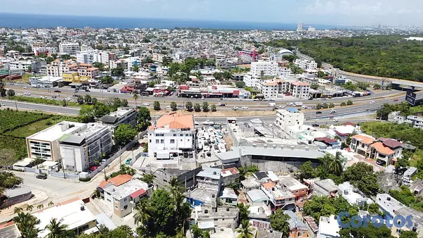 solares y terrenos - SOLAR COMERCIAL EN VENTA – OPORTUNIDAD DE INVERSIÓN 3
