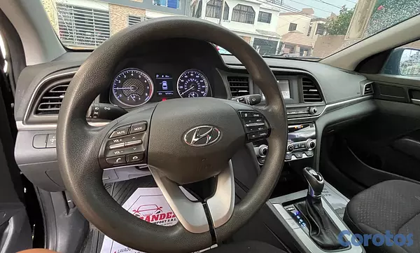 carros - Hiunday Elantra SE 2020 2