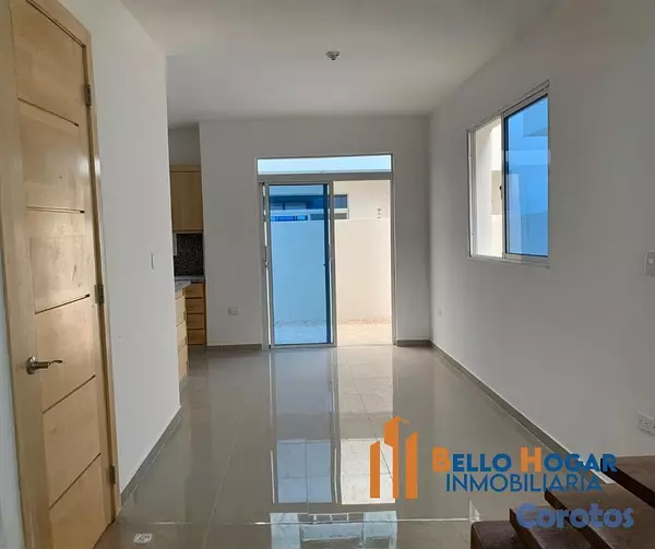 casas - Casa Moderna en Residencial Lianas del Prado – US$ 3