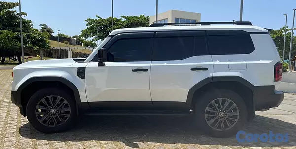 jeepetas y camionetas - Toyota Land Cruiser Prado 2024 hibrido 5