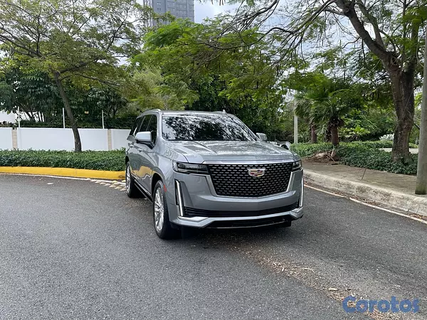 jeepetas y camionetas - Cadillac Escalade Premium Luxury 2023 2