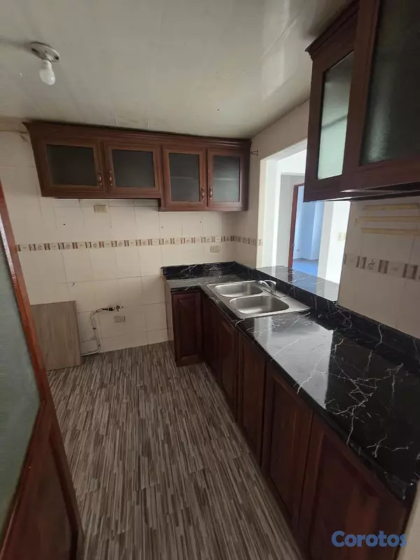 apartamentos - Vendo apartamento en Av. Independencia  8