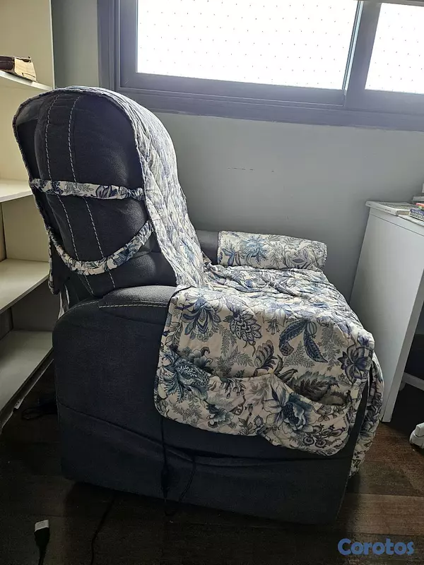 muebles y colchones - Sillón Reclinable Eléctrico Lift Chair Ilumel – Excelente Estado 2