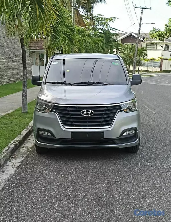 otros vehiculos - Venta HYUNDAI STAREX 2019 2