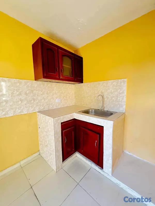 apartamentos - Alquilo Aparta Estudio - Alma Rosa II - 2do Nivel - A Hombre Soltero - RD$12,000 8