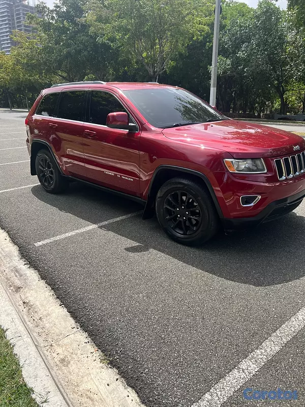 jeepetas y camionetas - Jeep Grand Cherokee Laredo 2014
 5