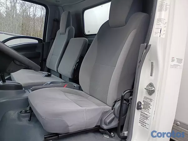 camiones y vehiculos pesados - camión Isuzu NQR 2018 8