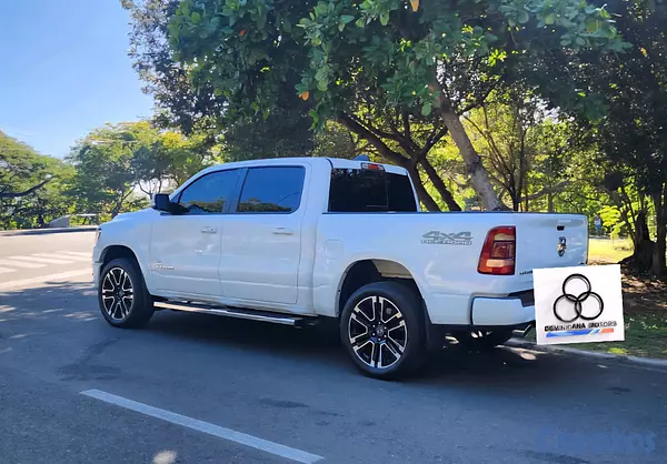 jeepetas y camionetas - DODGE RAM LARAMIE 2020 5
