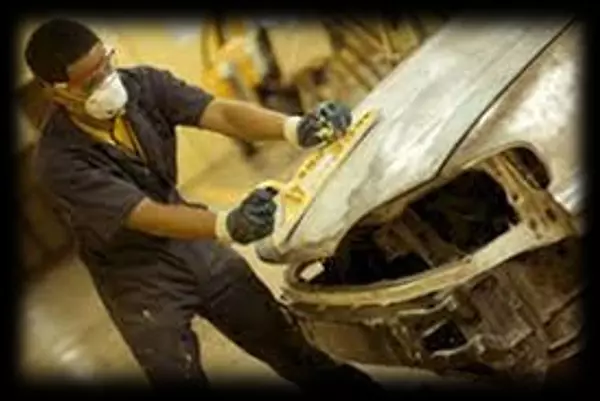 empleos disponibles - Se solicita desabollador de autos 
 2