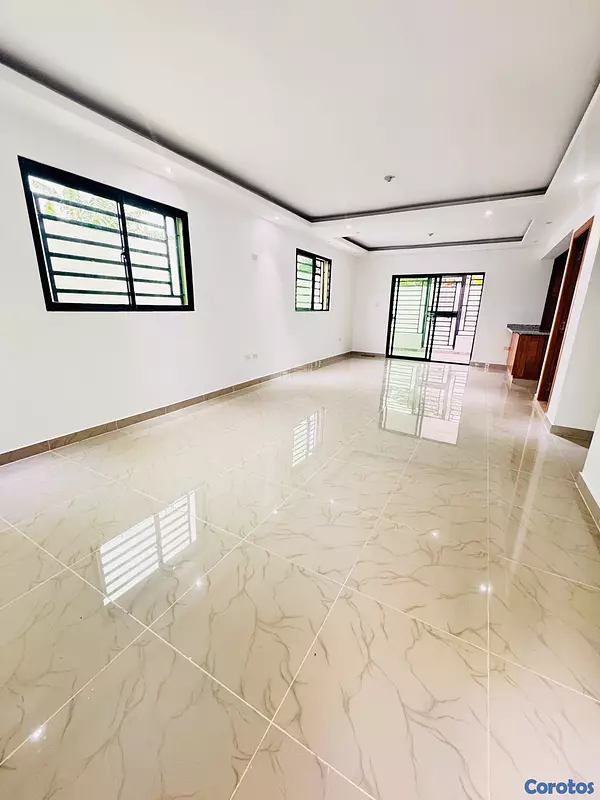 casas - venta de casa en la autopista de san isidro Santo Domingo este brisa oriental  6