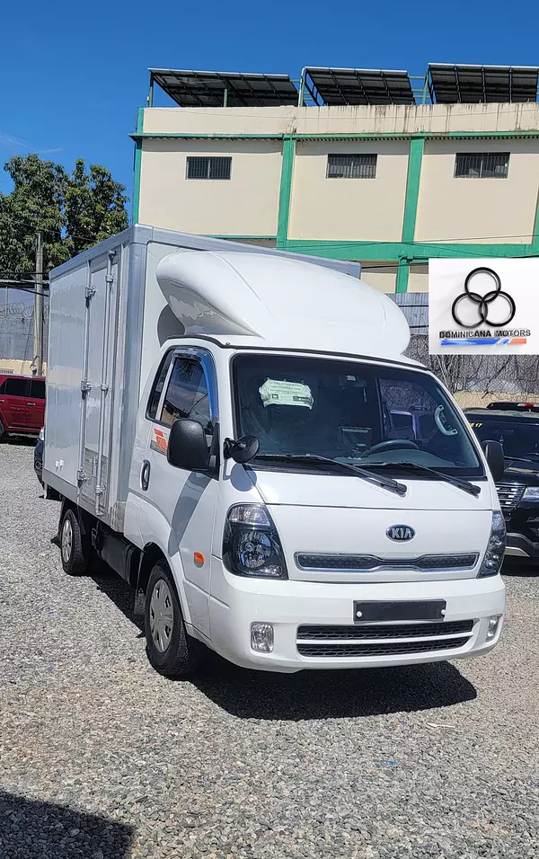 camiones y vehiculos pesados - CAMION GURGON KIA BOMGO 111 2019 2