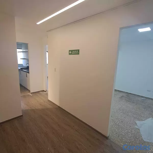 oficinas y locales comerciales - Local para negocio u oficinas en Gazcue 2