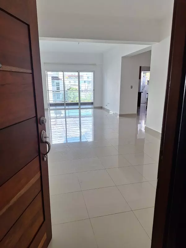 apartamentos - Se alquila apartamento amplio y fresco en El Millón: USD 1,200

 1
