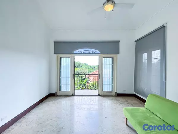 casas - Alquiler de Casa en Los Cacicazgos  9