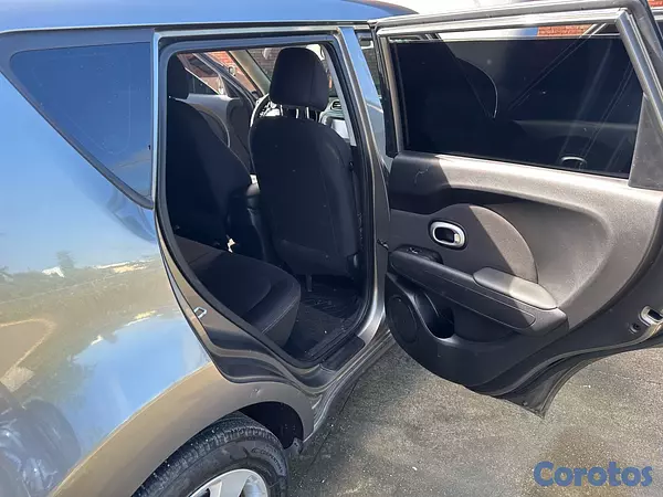 jeepetas y camionetas - Kia soul 2019 clean car fax  8