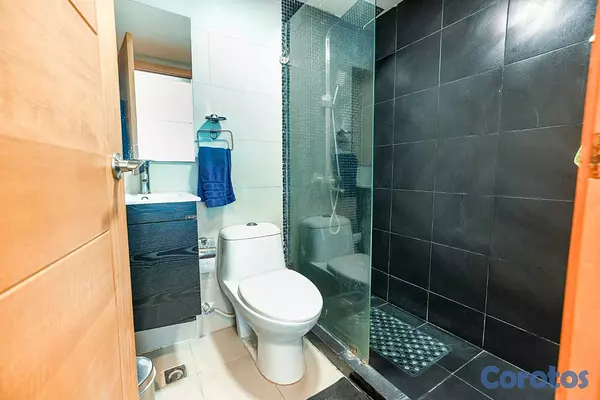 apartamentos - VENDO AMPLIO Y COMODO APTO EN NACO CON SEGURIDAD 2 3
