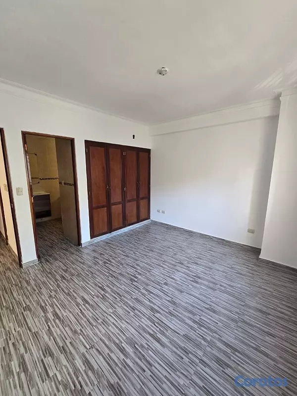 apartamentos - Vendo apartamento en Av. Independencia  9