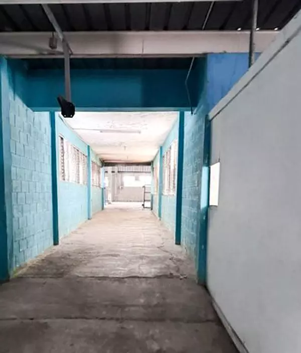 oficinas y locales comerciales - Nave en venta en Haina Mosa 4
