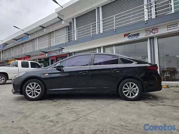 carros - HYUNDAI SONATA NEW RISE 2018 NEGRO GASOLINA 8