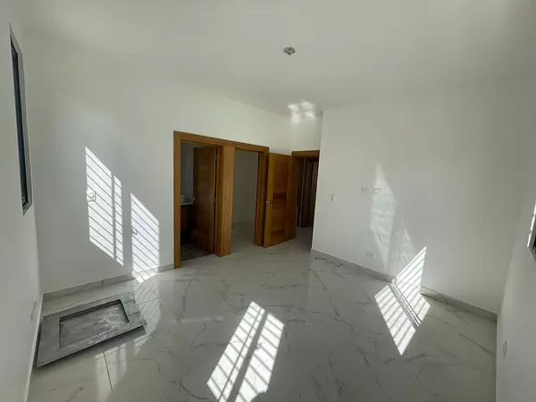 casas - Casa Moderna en Urbanizacion Jardines del Sur 4