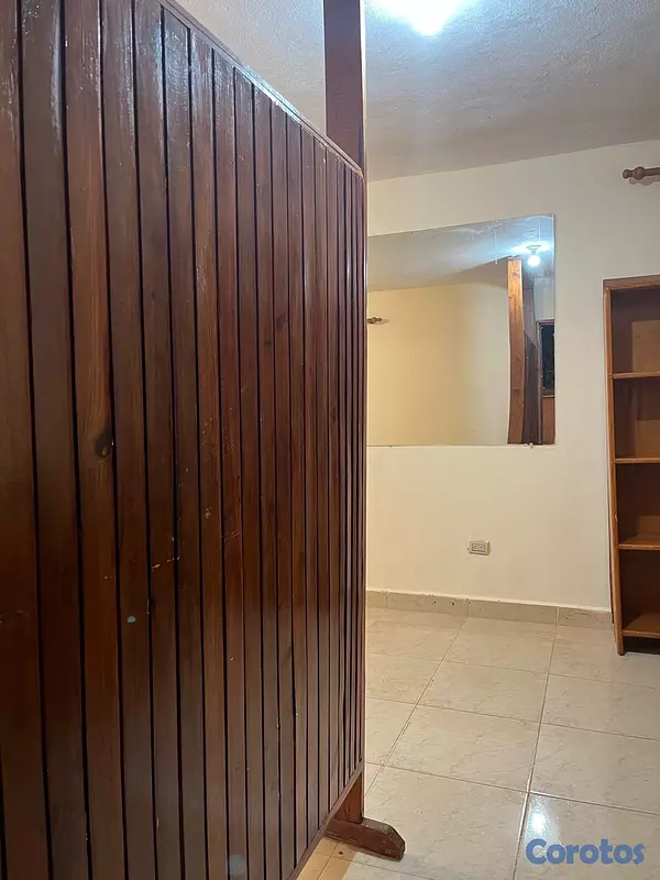 habitaciones y viviendas compartidas - habitación independiente incluye agua y luz 3
