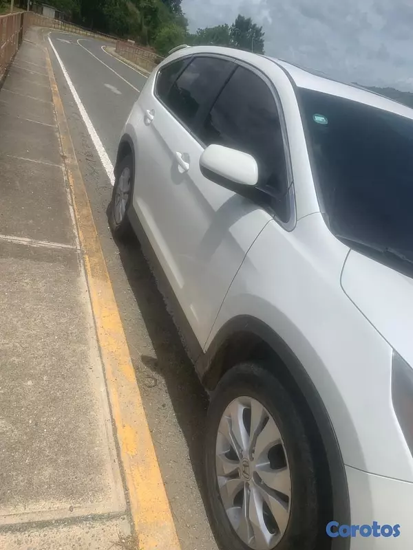 jeepetas y camionetas - Se vende, Negociable 2