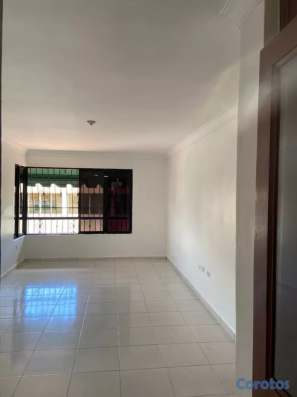 apartamentos - Alquiler  Bella Vista  2 habitaciones  2 baños  Sa 6