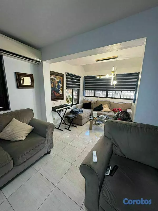 casas - Alquilo casa para fines comerciales en viejo arroy 7