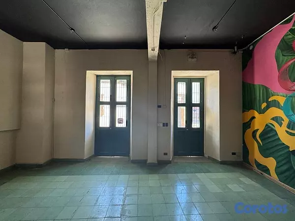 oficinas y locales comerciales - Local Zona Colonial Alquiler 402 metros 5