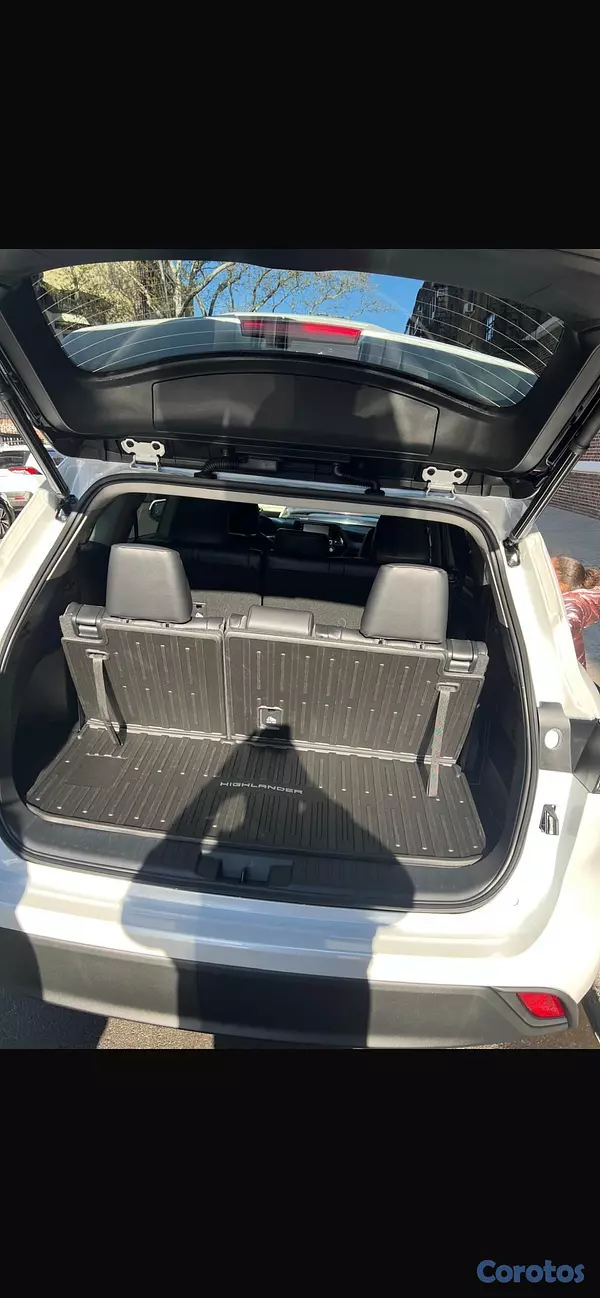 jeepetas y camionetas - Toyota Highlander 2025 10