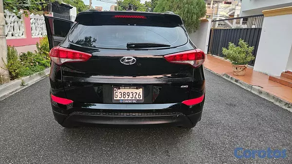 jeepetas y camionetas - hyundai Tucson Panorámica  3