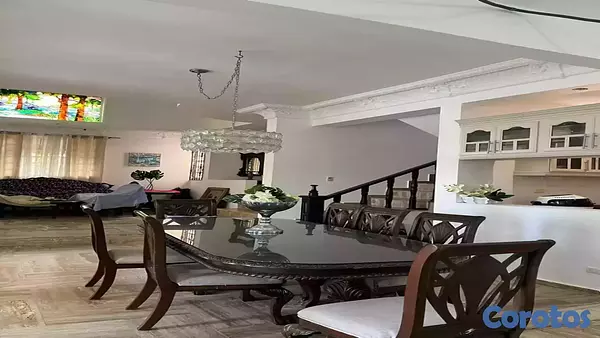 casas - Casa En Los Cacicazgos De 5 Habitacioens En Tres Niveles 8