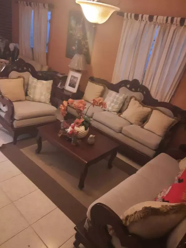 casas - Vendo casa en La Jacobo Majluta  7