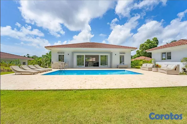 casas vacacionales y villas - En Venta Villa de 4 habitaciones en Sosua Puerto Plata 6