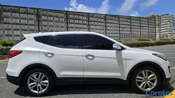 jeepetas y camionetas - Hyundai Santa Fe Sport 2.0 Turbo 2013 Full Tech 3