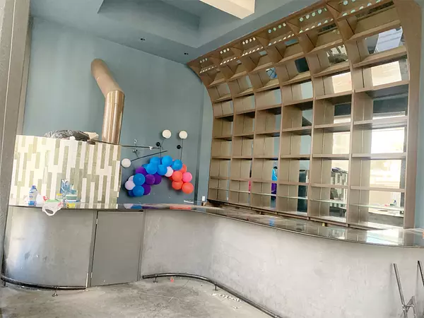 oficinas y locales comerciales - Local amplio en Piantini 400 m 3