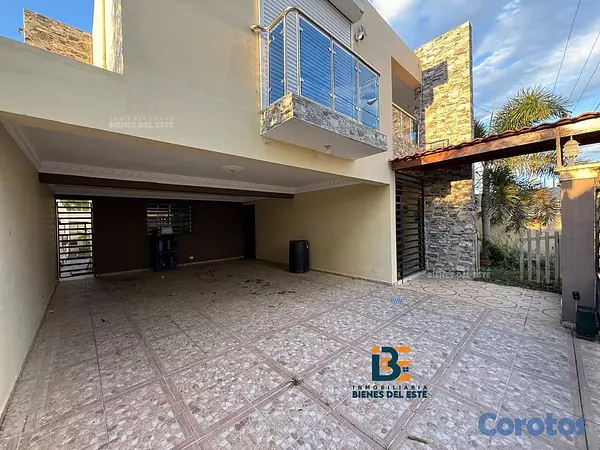 casas - DE VENTA casa de dos niveles con (4) habitaciones  1
