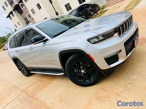 jeepetas y camionetas - Jeep Grand Cherokee L Limited 2022 4