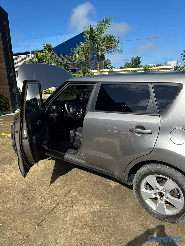 jeepetas y camionetas - Kia soul 2019 clean car fax  9