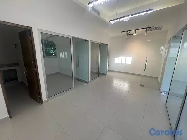 oficinas y locales comerciales - Locales de oficina en El Millón 5