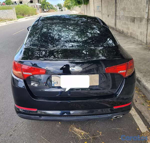 carros - Kia k5 color negro 2013 9