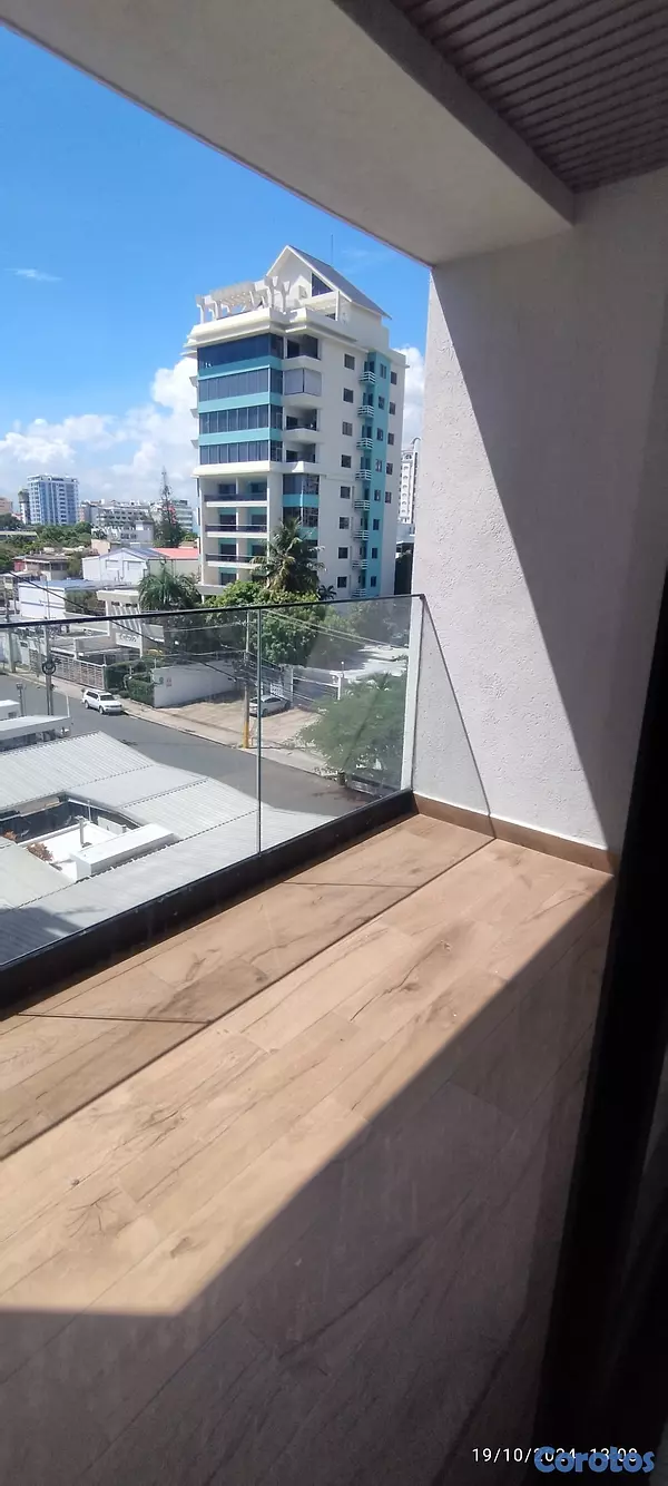 apartamentos - Lujoso Apartamento con Áreas Sociales en Mirador Sur  4