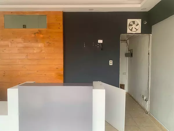 oficinas y locales comerciales - Local de oportunidad arroyo hondo 2