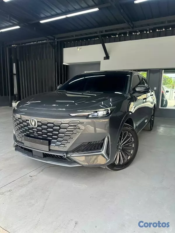 jeepetas y camionetas - Vendo changan uni-k 2023 2