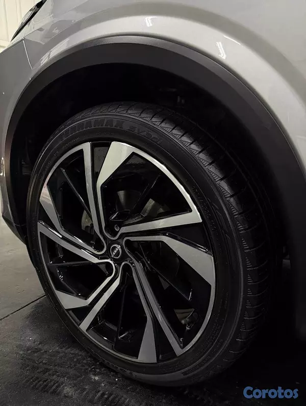 jeepetas y camionetas - NISSAN QASHQAI EXCLUSIVE AWD 3