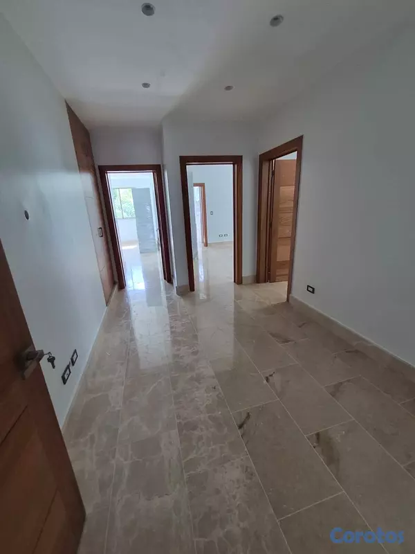 apartamentos - vendo los cacicazgos tres habitaciones con su baño tres parqueo balcón servicio 4